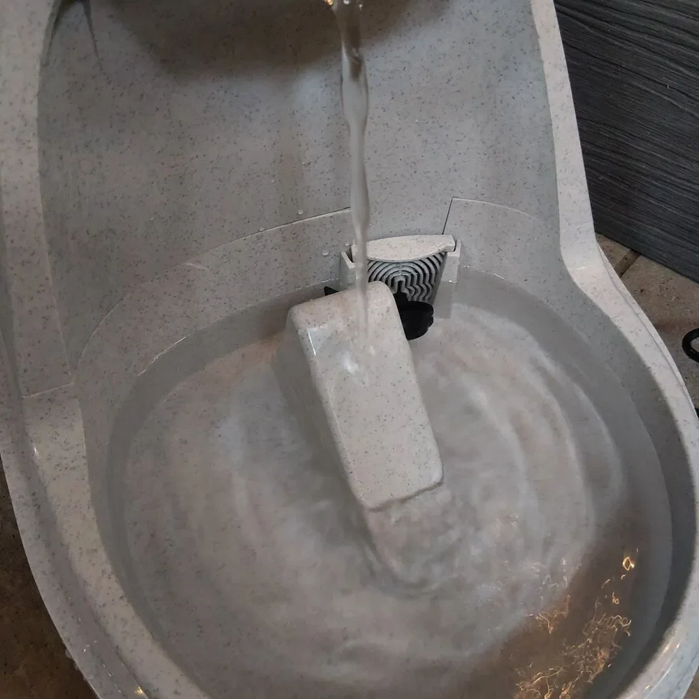 PetSafe Drinkwell Platinum Pet, Cat and Dog Water Fountain - PWW00-13703